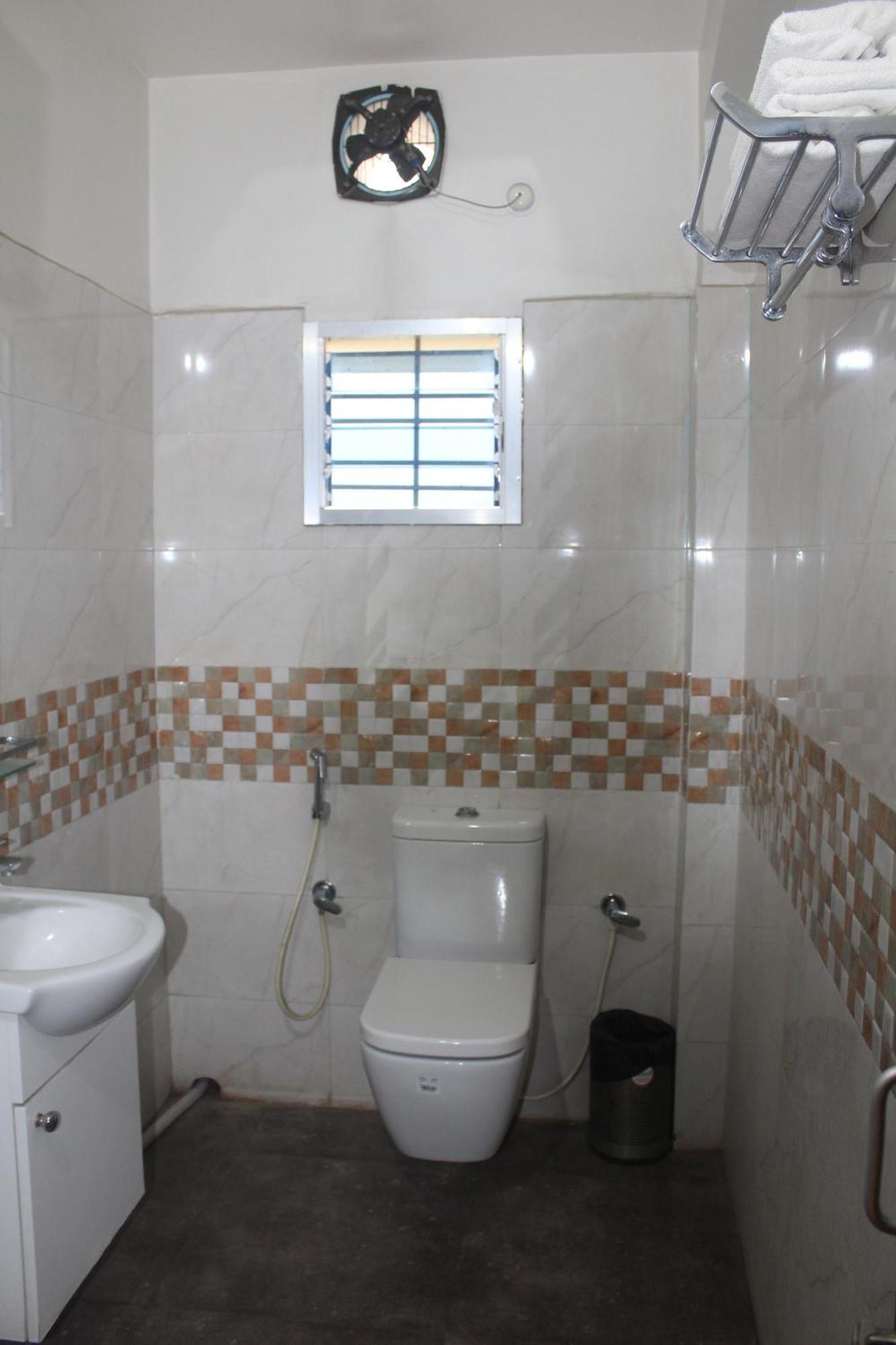 Hotel Oishi Plaza Mukutmanipur Exteriör bild