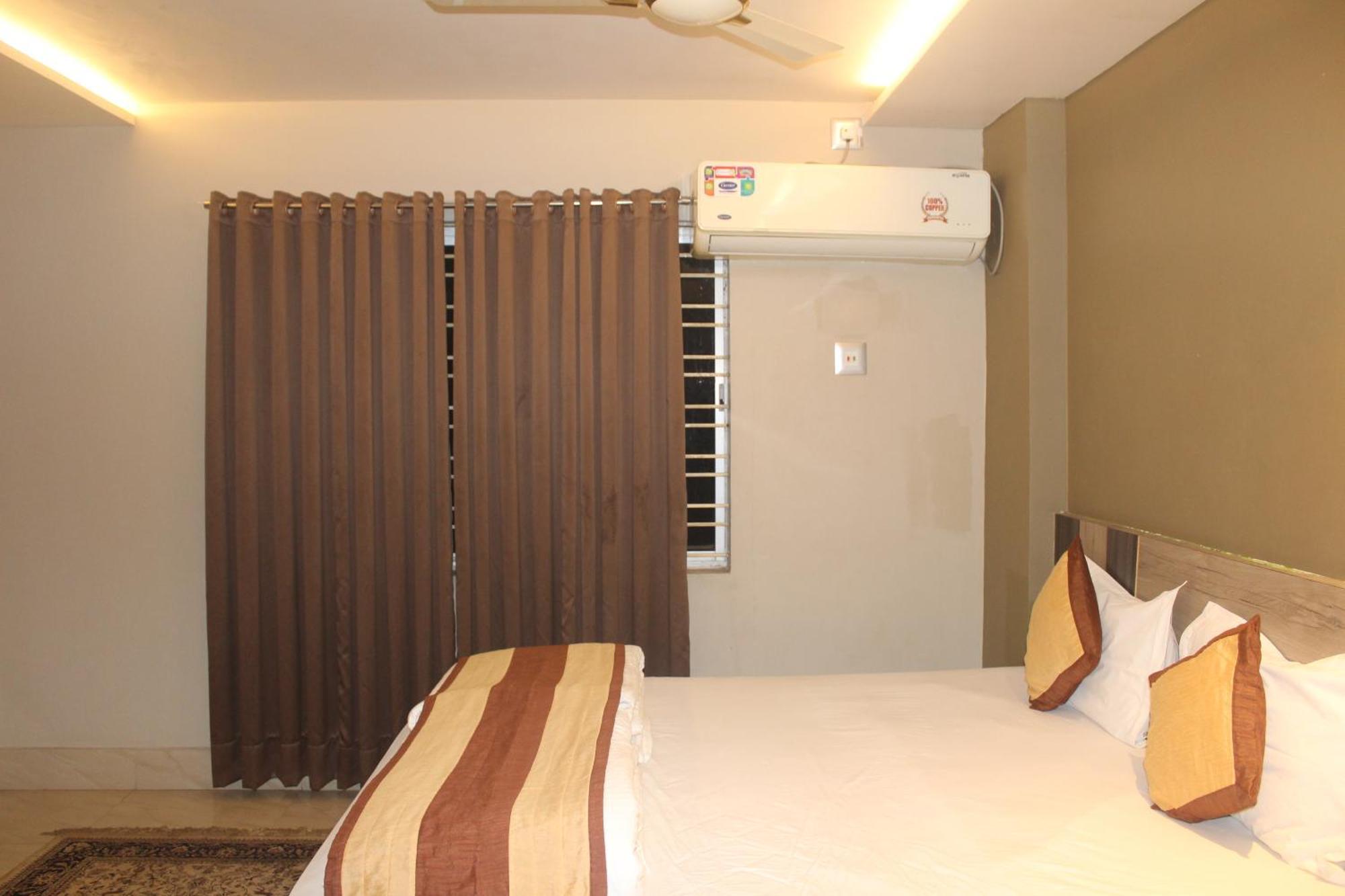 Hotel Oishi Plaza Mukutmanipur Exteriör bild